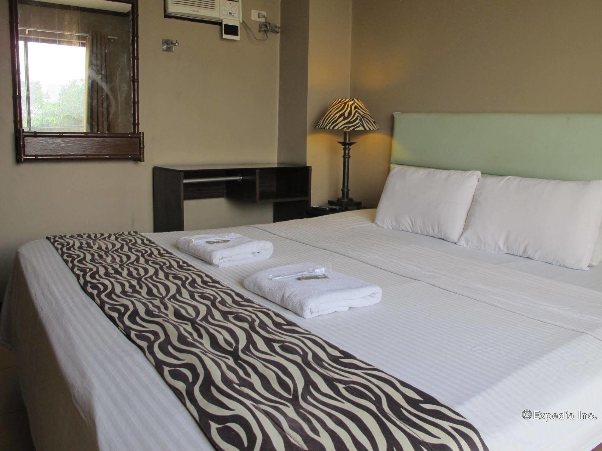 Reddoorz Plus New Era Budget Hotel Mabolo Former Reddoorz Near Landers Superstore Cebu City Eksteriør billede